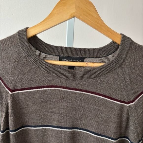 Banana Republic Sweater Men’s Large Merino Wool Striped Retro Academia Preppy - Picture 7 of 12